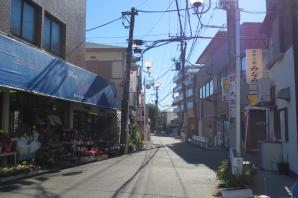 大ヶ谷戸庚申通り商店会